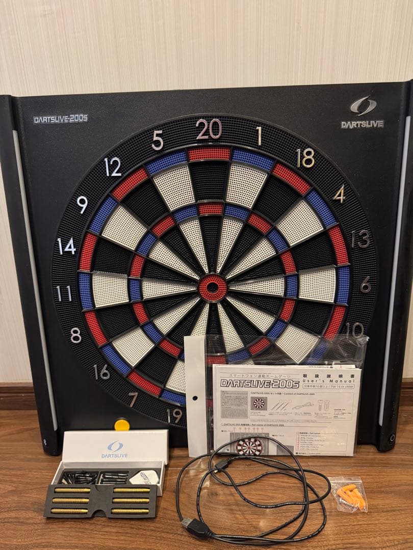 DARTSLIVE200S ダーツボード　ダーツライブ　ダーツ　バレル　美品