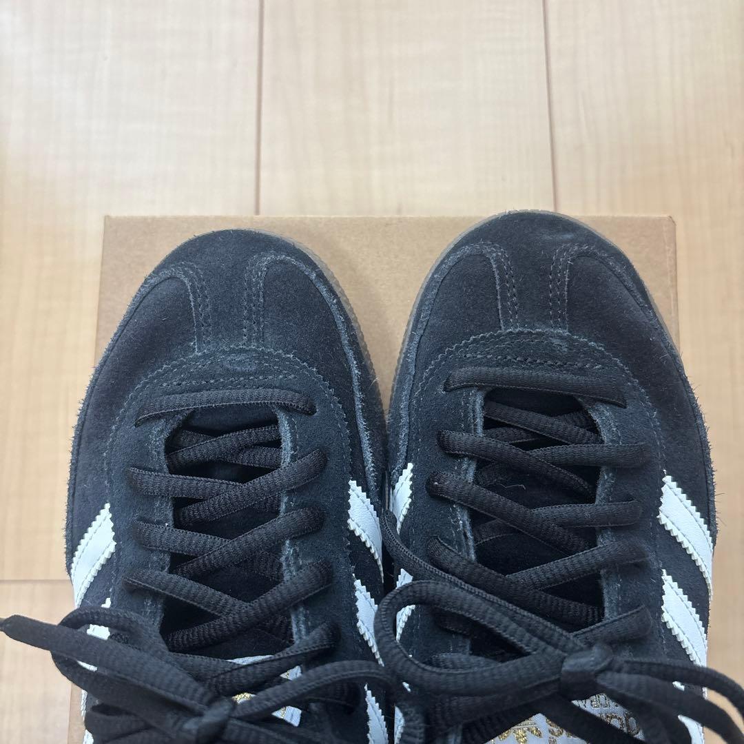 adidas Spezial ブラックスニーカー