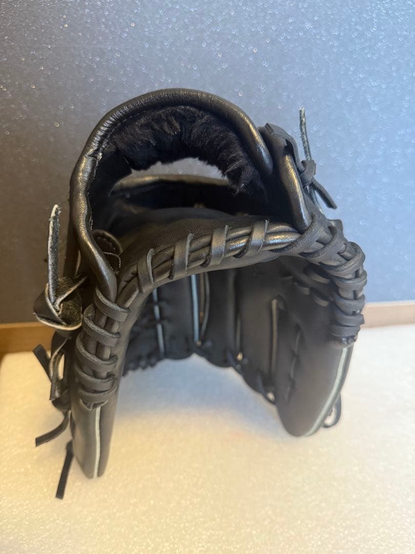 ★極美品★屋外未使用★ NIKE ナイキ 一般軟式用 内野用 サウスポー 左