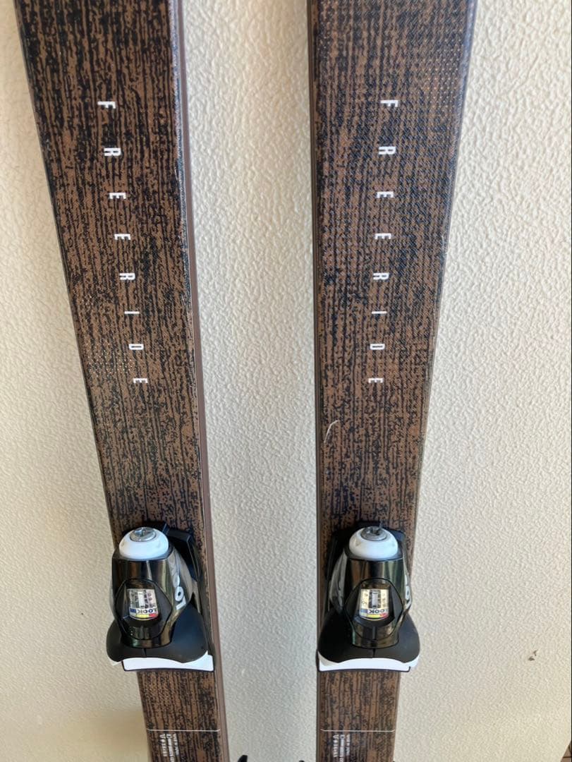 もりもり　ID ONE スキー板