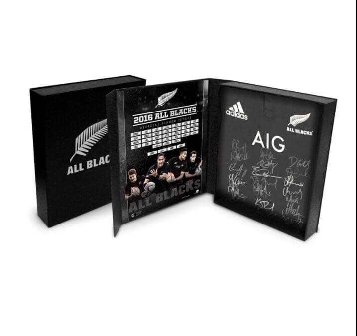 オールブラックス2016代表31選手+コーチ直筆サインジャージ スペシャルBOX