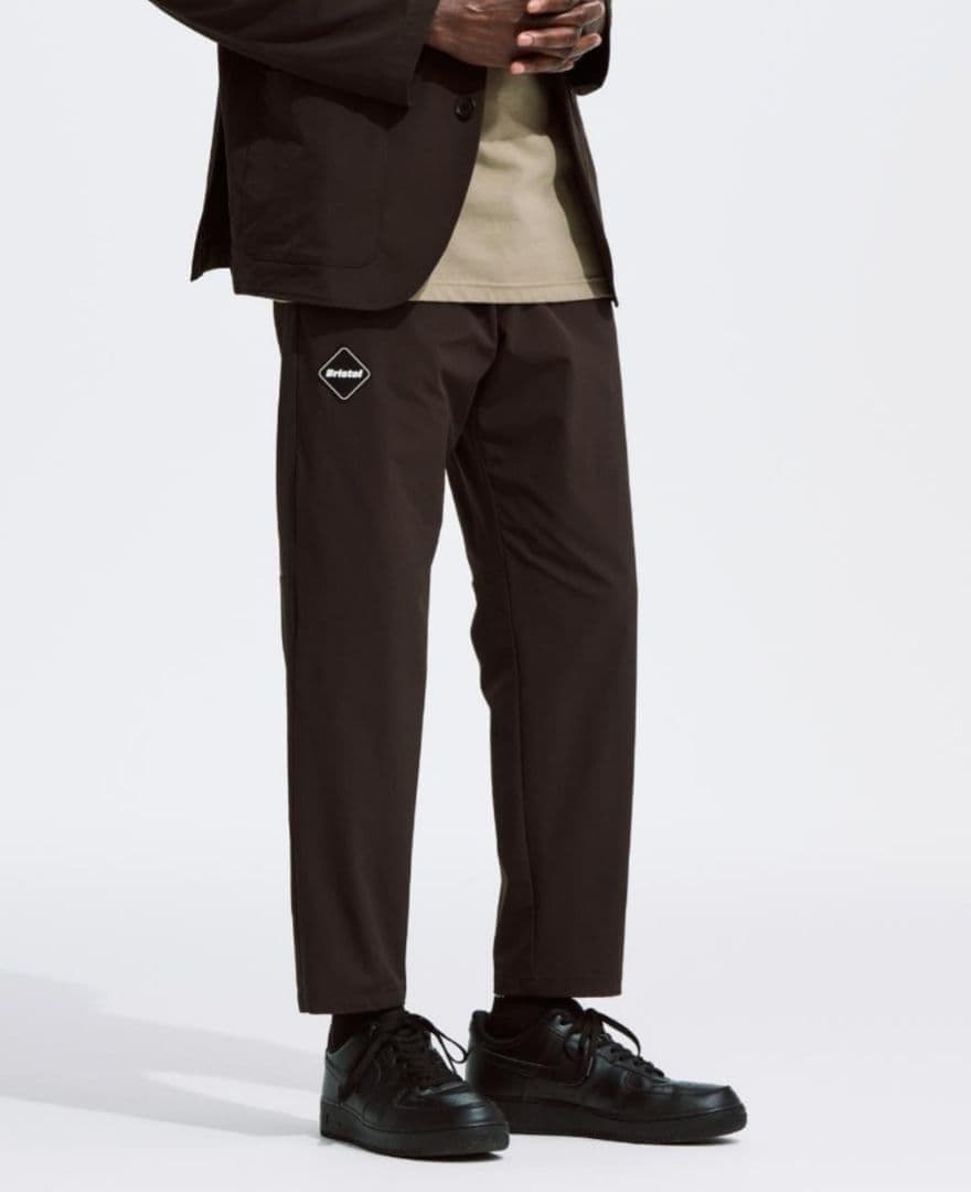 美品 F.C.R.B ブリストル AW23 ナイロンパンツ 黒　fcrb
