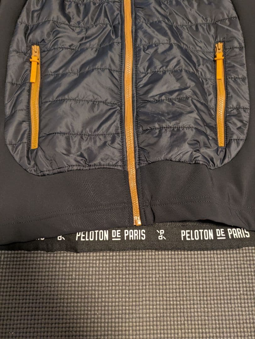 Peloton de parisウィンタージャケットMサイズ