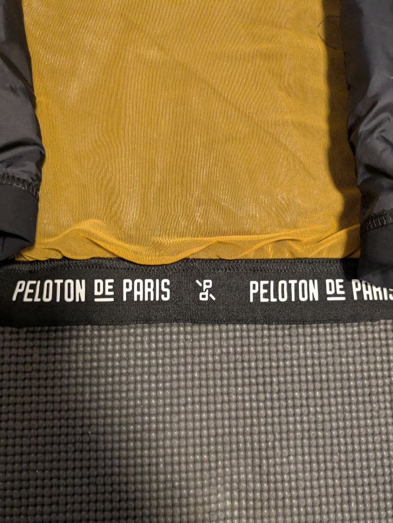 Peloton de parisウィンタージャケットMサイズ