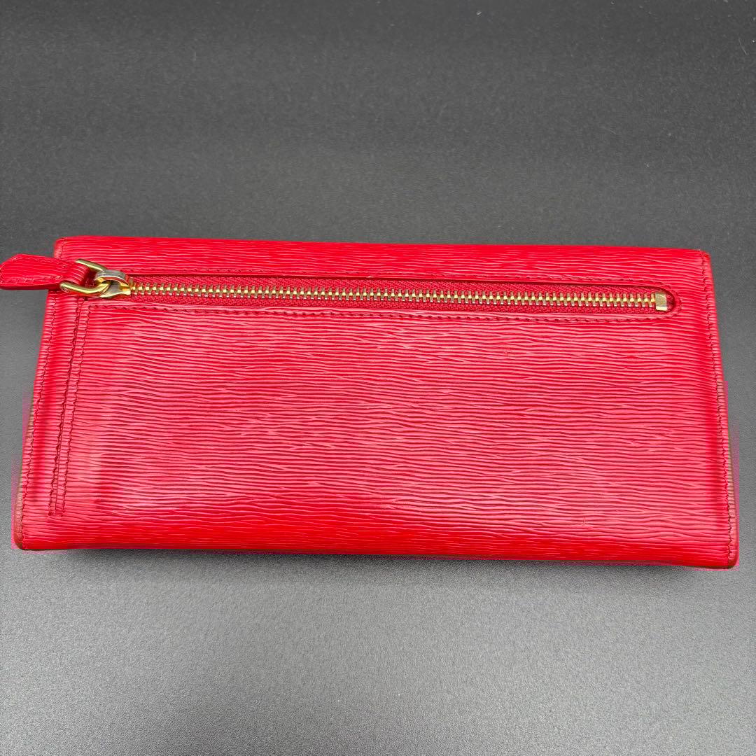 プラダ　正規品　長財布　美品　ウォレット