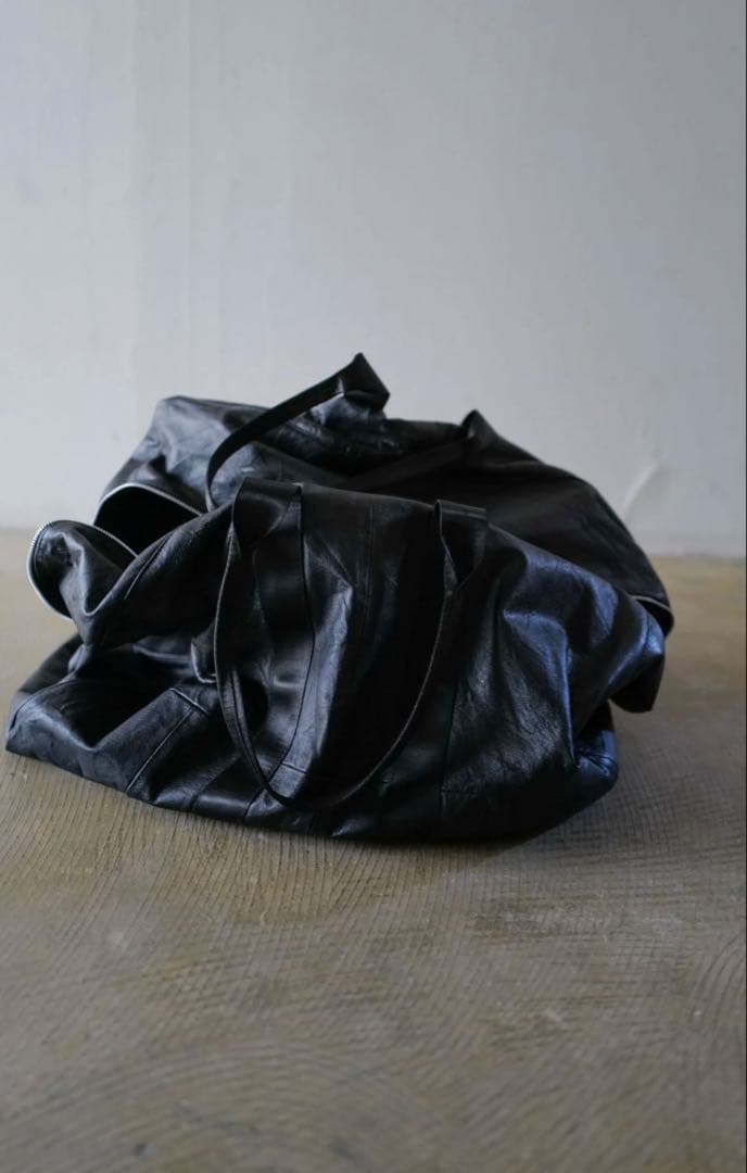 anytee レザー製黒ボストンバッグ Vintage Leather Bag