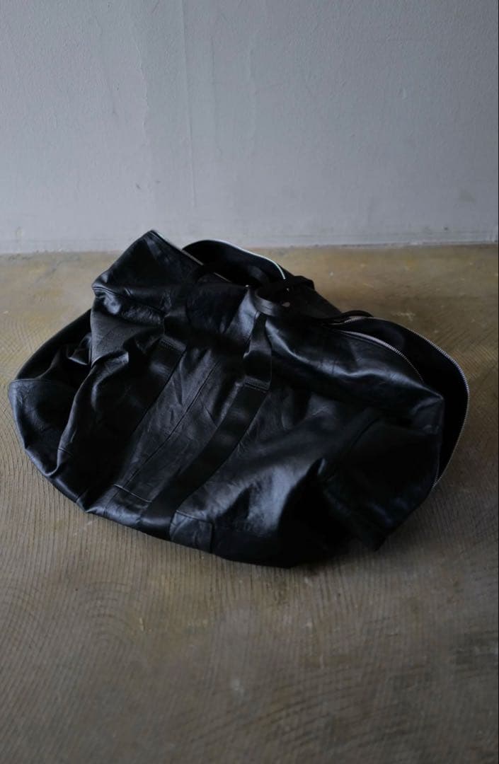 anytee レザー製黒ボストンバッグ Vintage Leather Bag