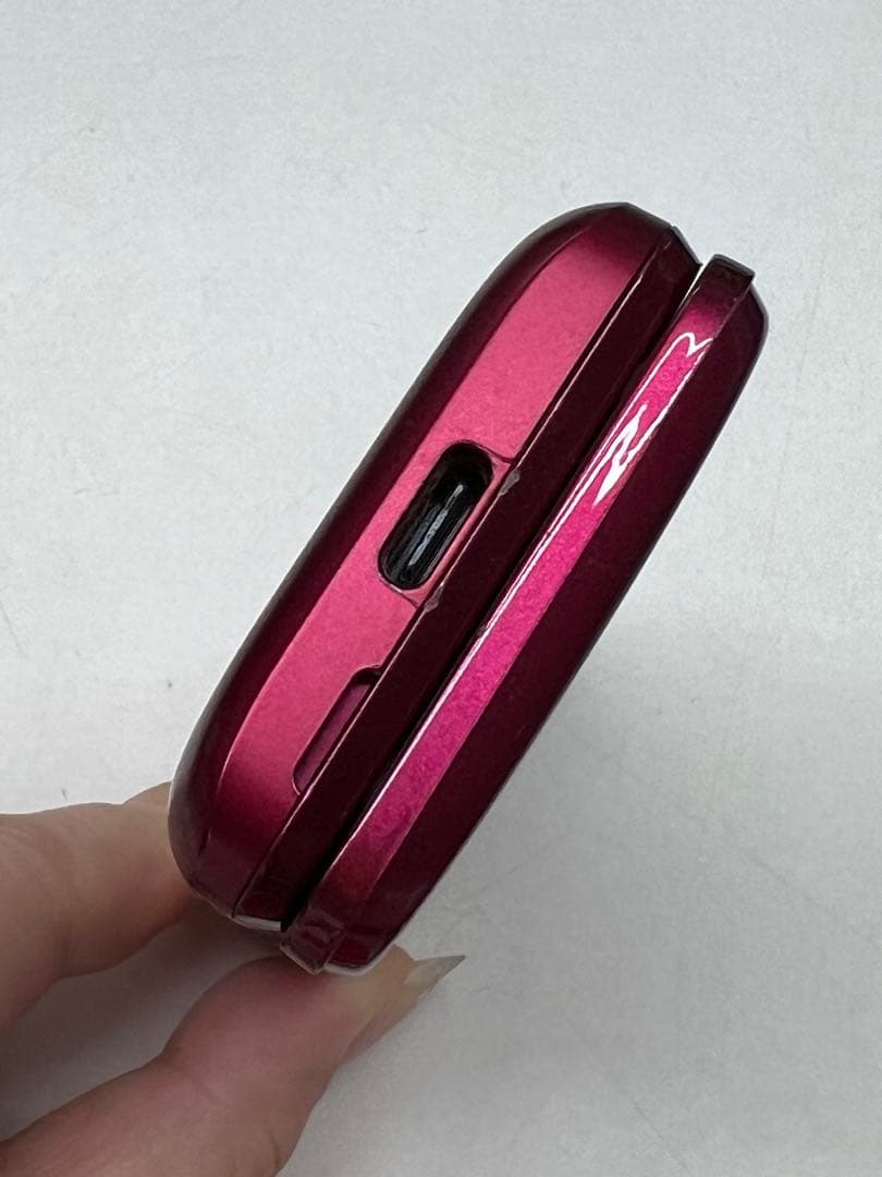 W6A625◆ かんたんケータイ ライト SIM解除済み KYF43 携帯電話