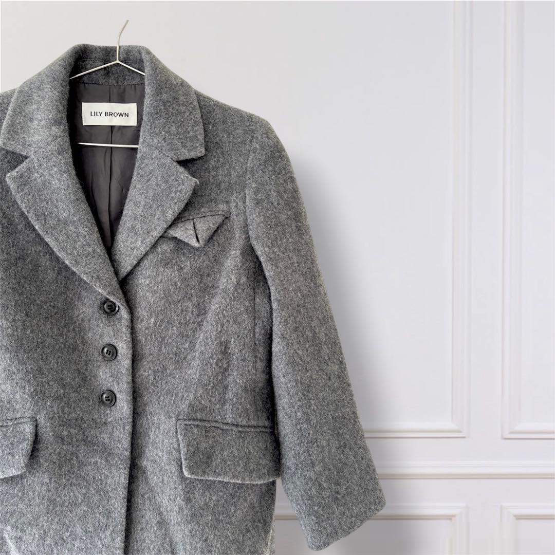 シャギーオーバージャケット　S グレー　LILY BROWN