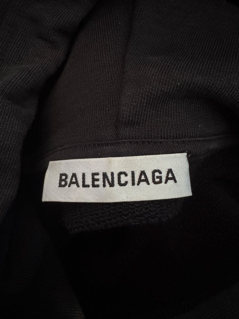 美品 BALENCIAGA ブラック パーカー