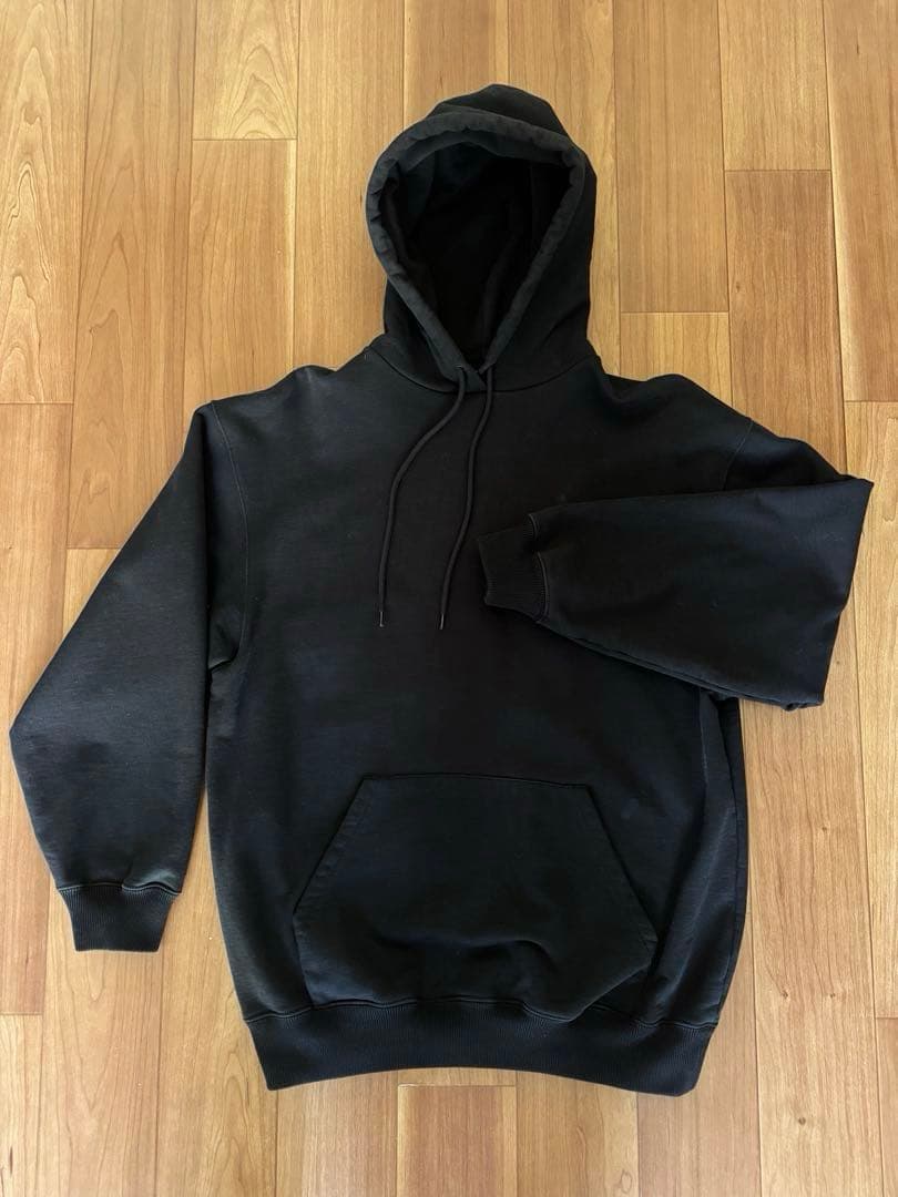 美品 BALENCIAGA ブラック パーカー