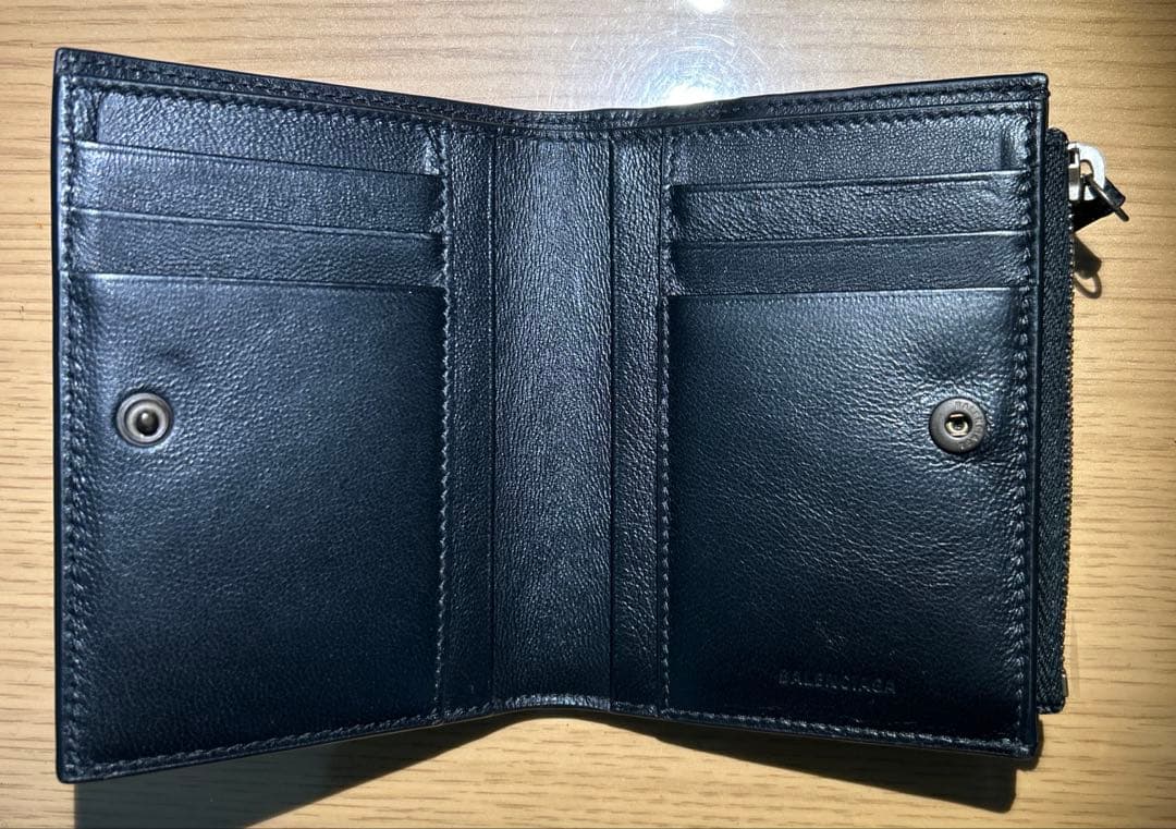Balenciaga Le City バイフォールドウォレット ブラックアリーナ