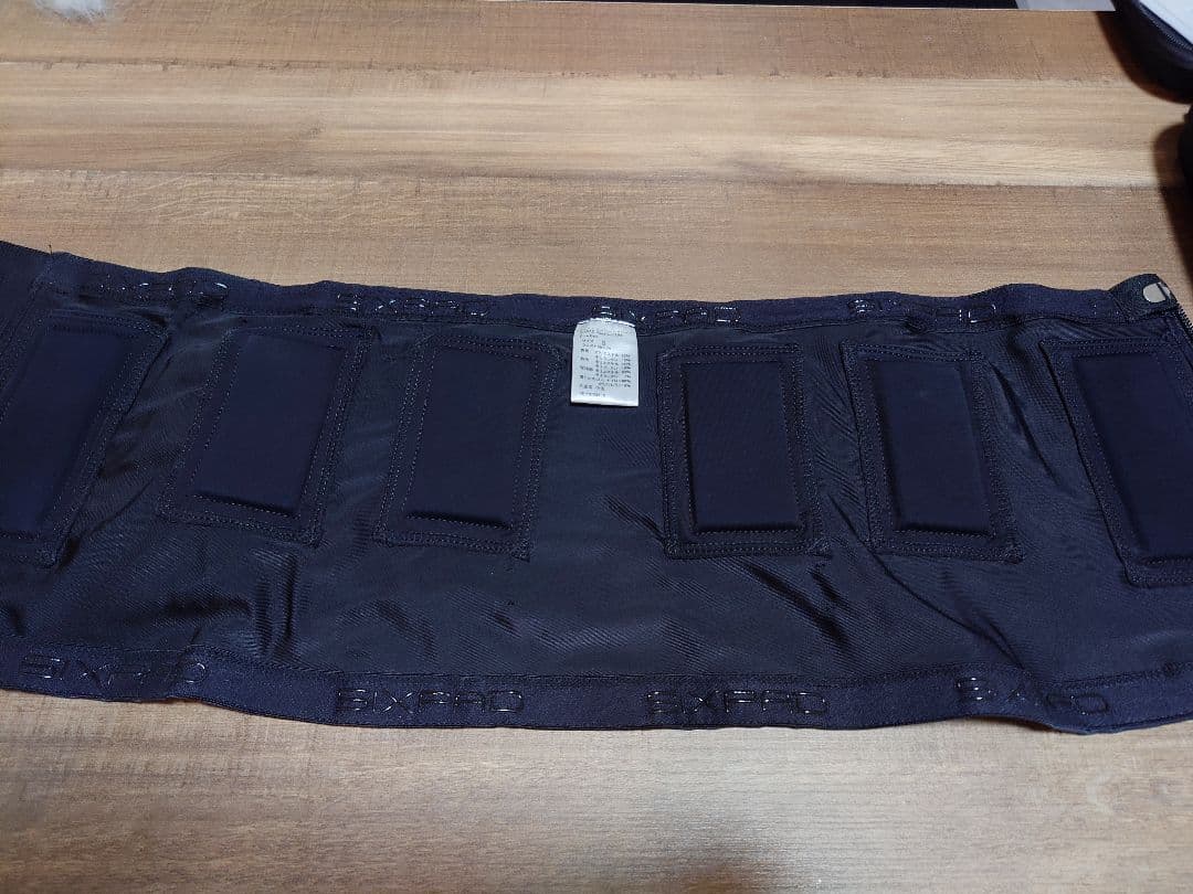 SIXPAD パワースーツコアベルト Sサイズ（2022モデル）