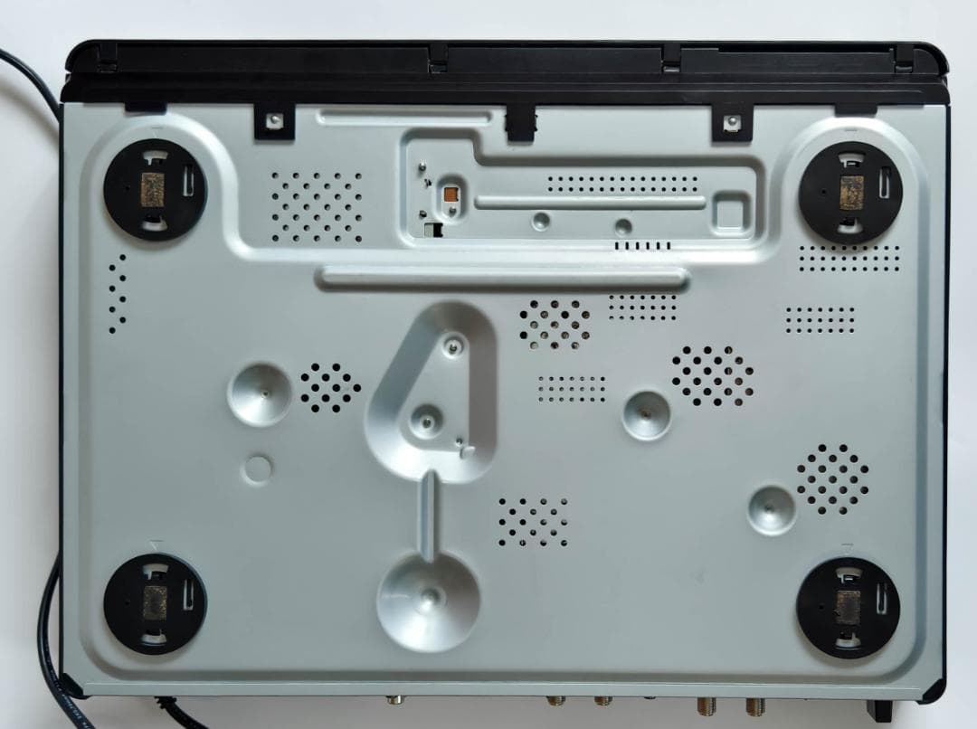 東芝 レグザサーバー DBR-M590 (中古・ジャンク品)