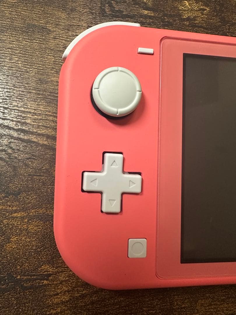 【動作確認済】任天堂 Switchライト コーラルピンク 美品