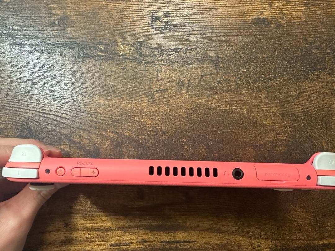 【動作確認済】任天堂 Switchライト コーラルピンク 美品