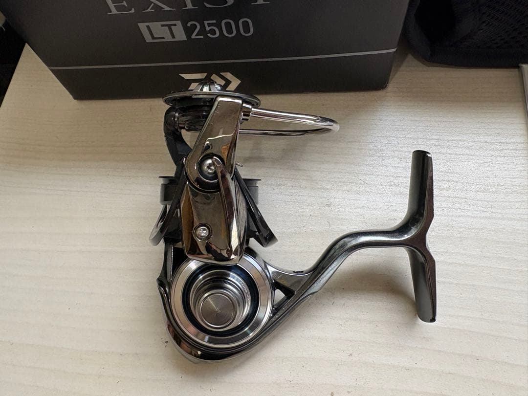 ★☆ダイワ　18 イグジスト　LT2500 ボディ　超美品