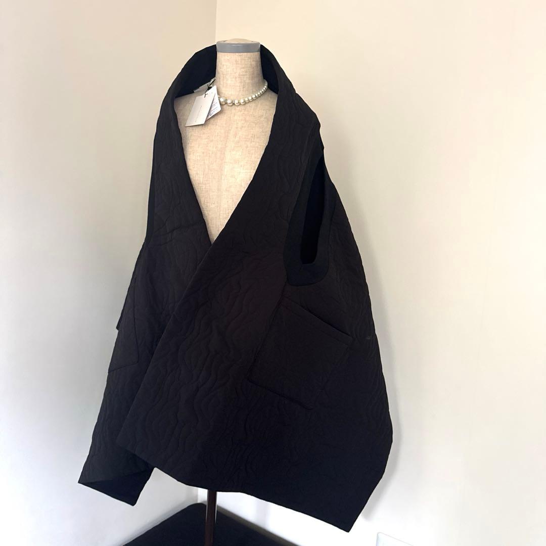 新品⭐︎antiqua ピーチスキンキルティングロング丈ベスト