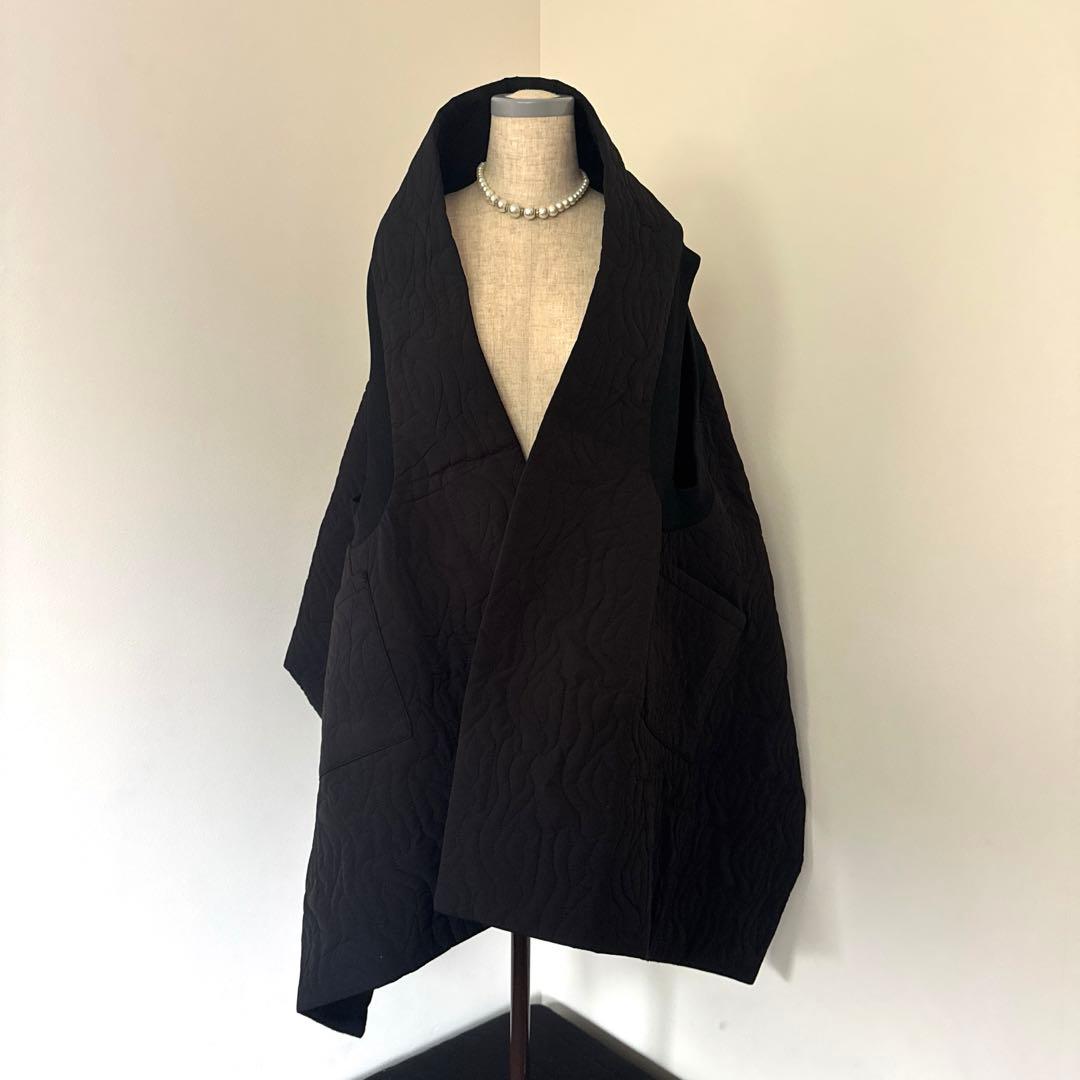 新品⭐︎antiqua ピーチスキンキルティングロング丈ベスト