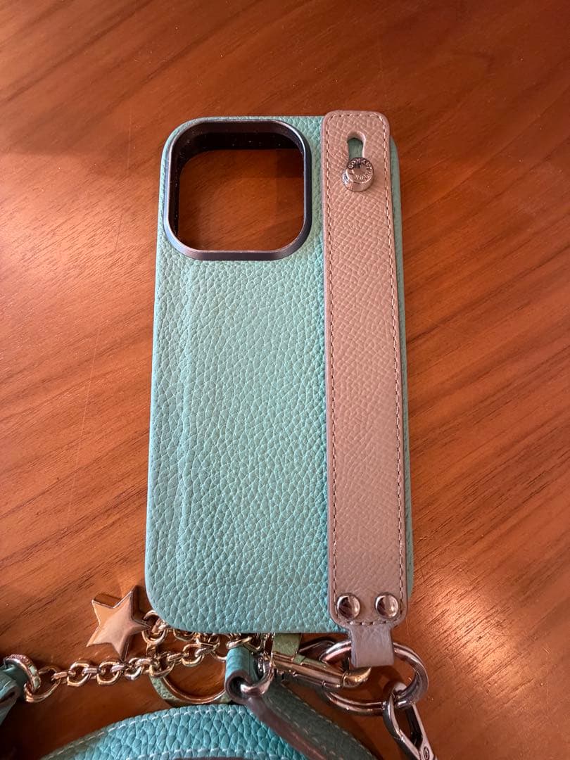 BONAVENTURA ハンドル付きバックカバーケース　iPhone16Pro