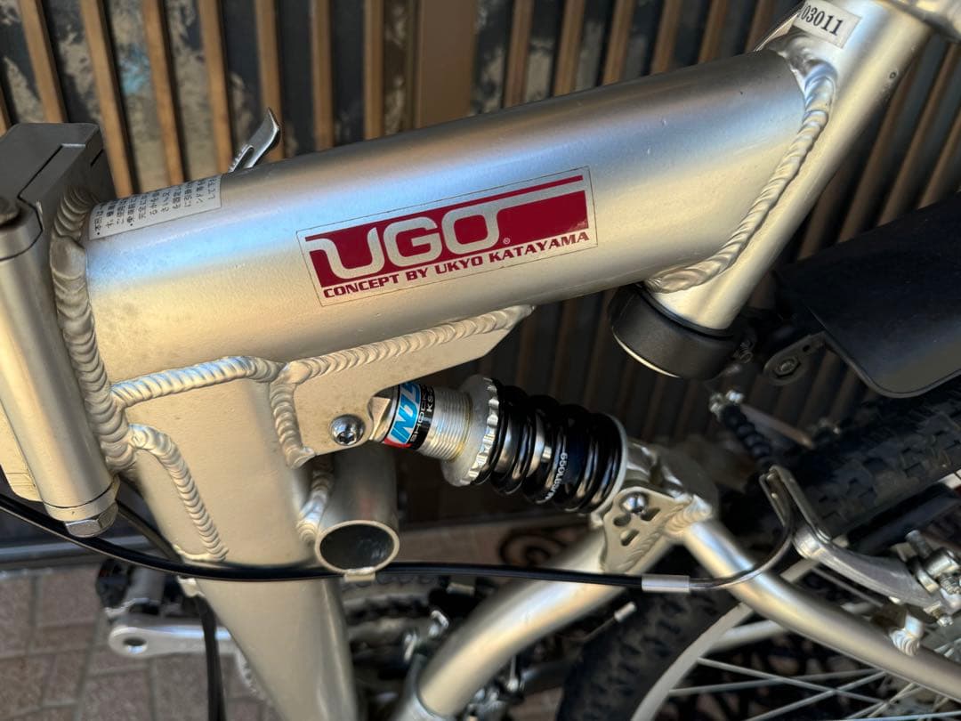 UGO 片山右京モデル　折りたたみ　マウンテンバイク26サイズ