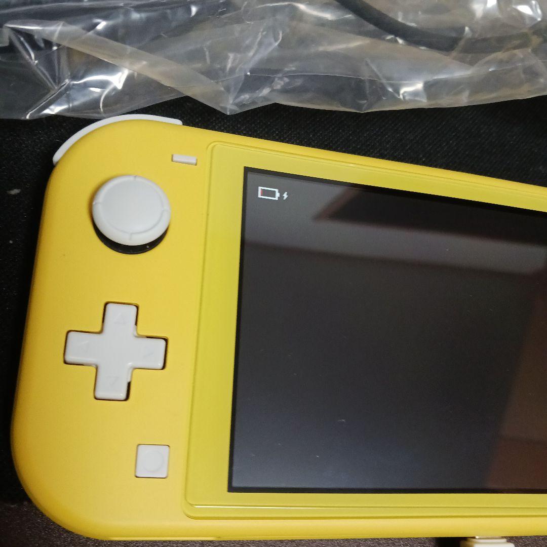 Nintendo Switch Lite ドラゴンクエスト3.モンハンライズ