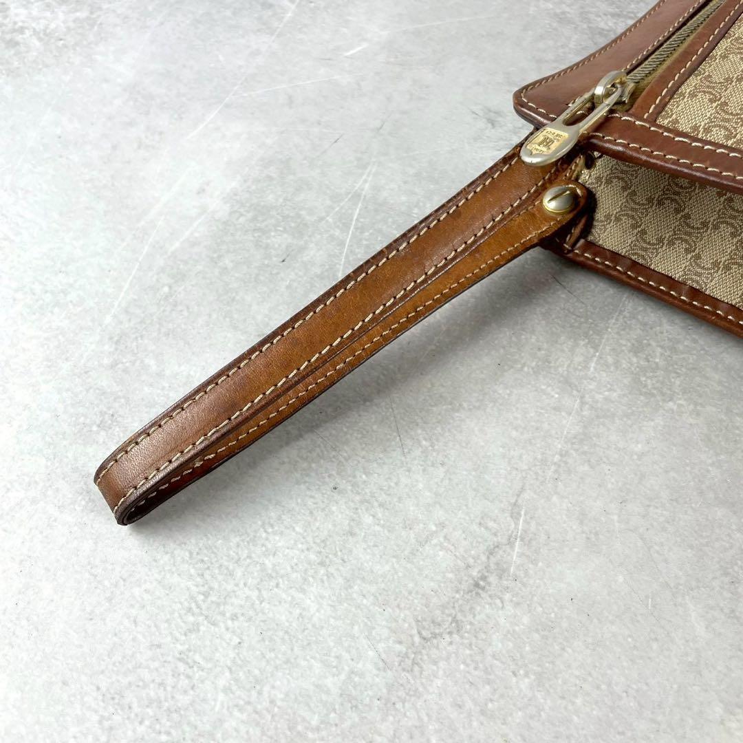 入手困難 美品 セリーヌ トリオンフ クラッチバッグ セカンドバッグ PVC