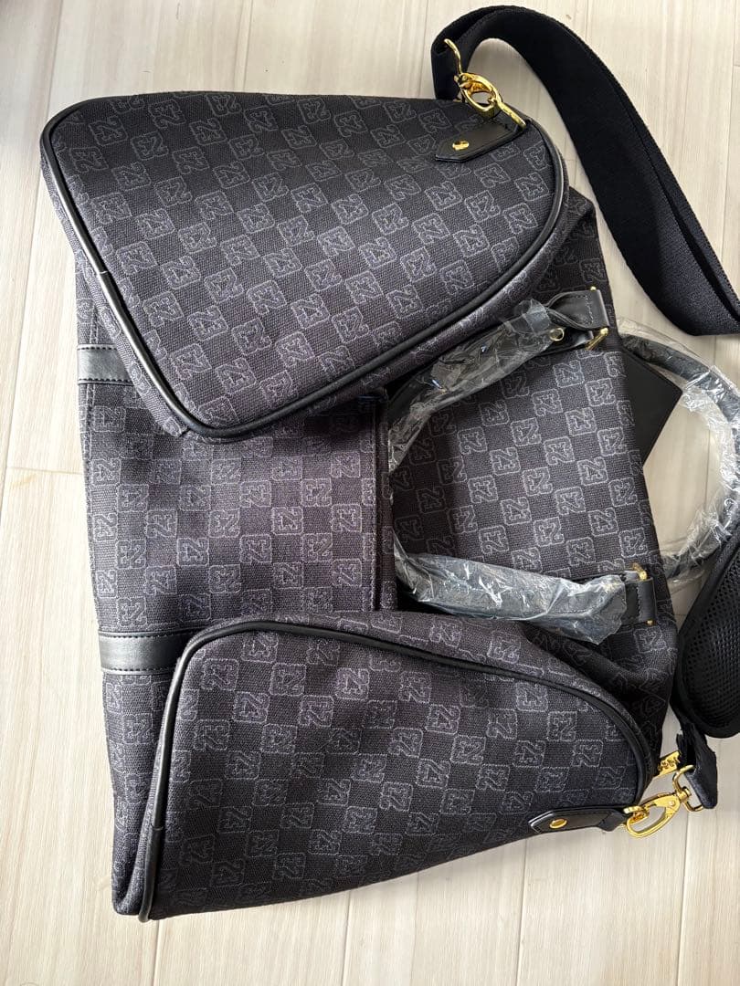 バッグ JORDAN BRAND MONOGRAM DUFFLE BAG BLACK