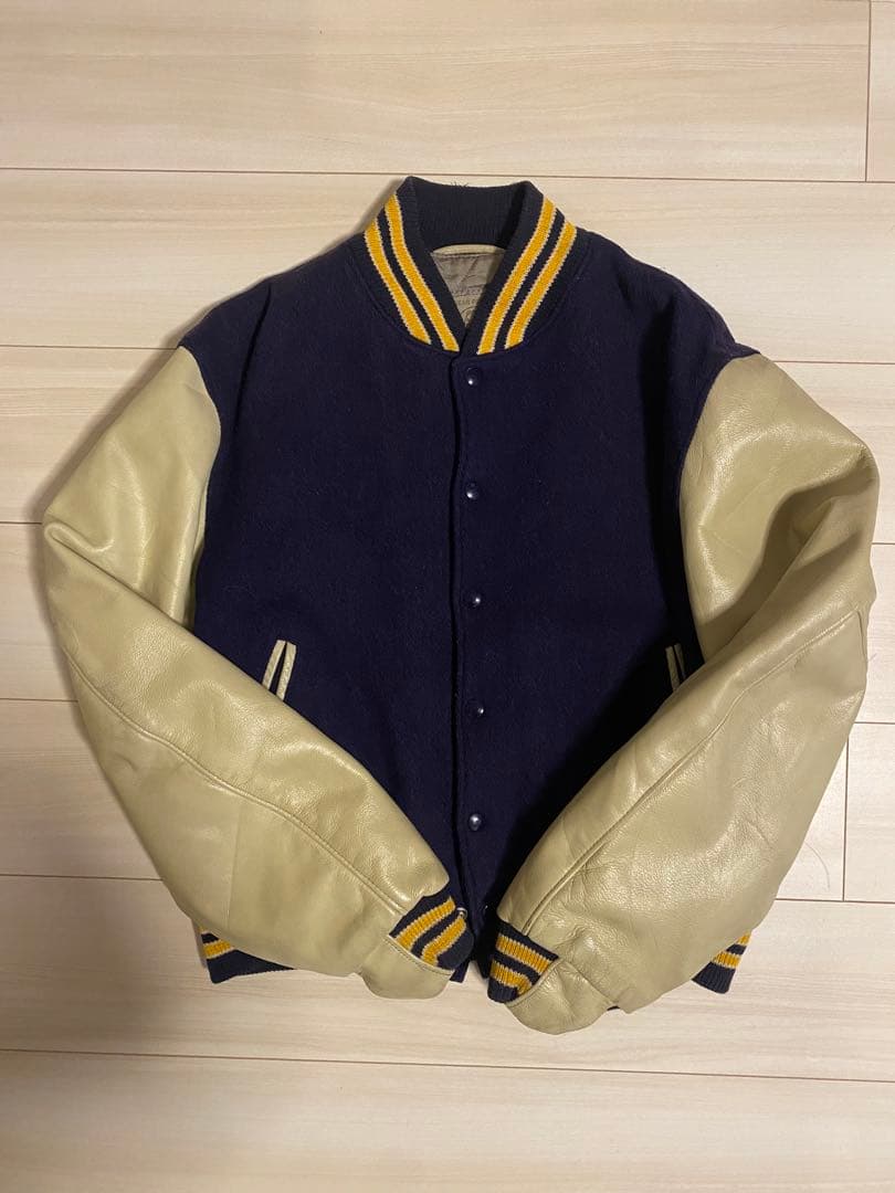 90s USA製　ゴールデンベアスタジャン　Ｌサイズ