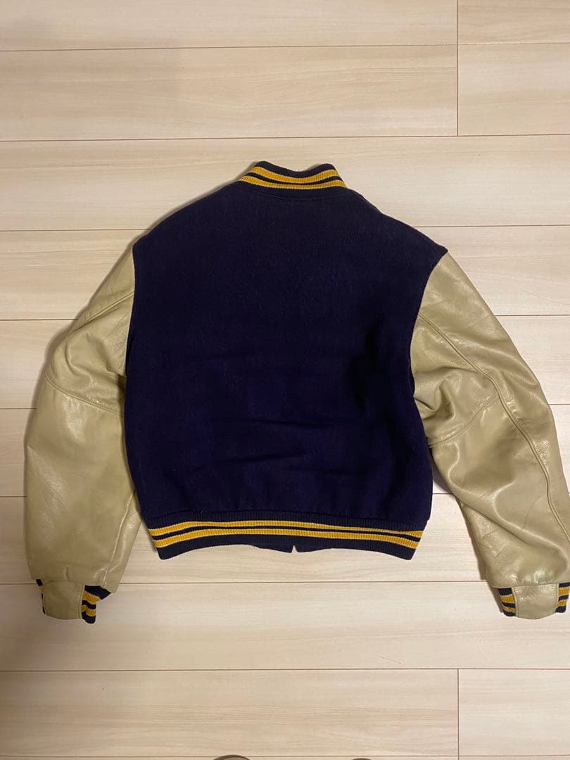 90s USA製　ゴールデンベアスタジャン　Ｌサイズ