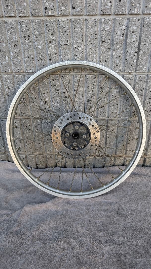 HONDA　ホンダ　DID製　TLM220R　フロントホイール