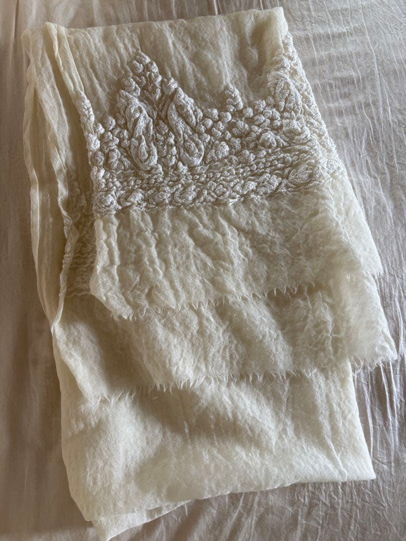 Khadi&Co カディーアンドコー 手織りウール刺繍ストール