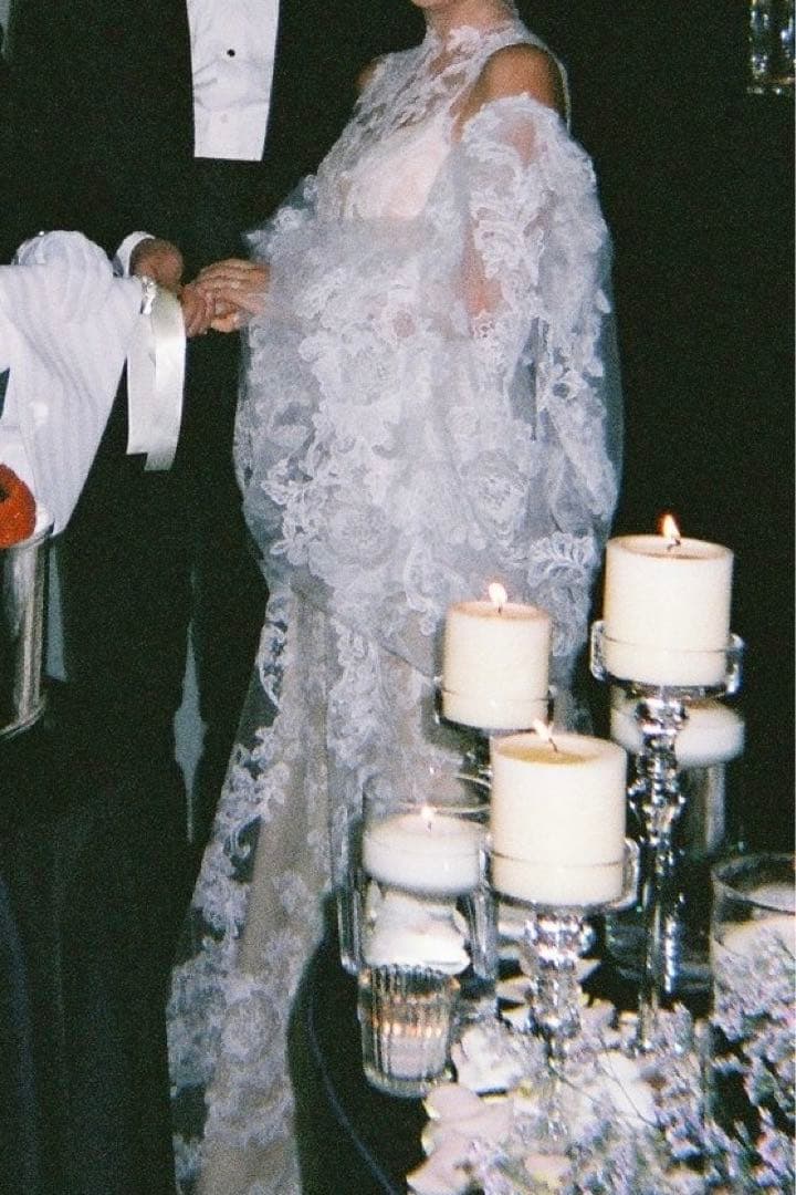 VERA WANG Rosaline 新作