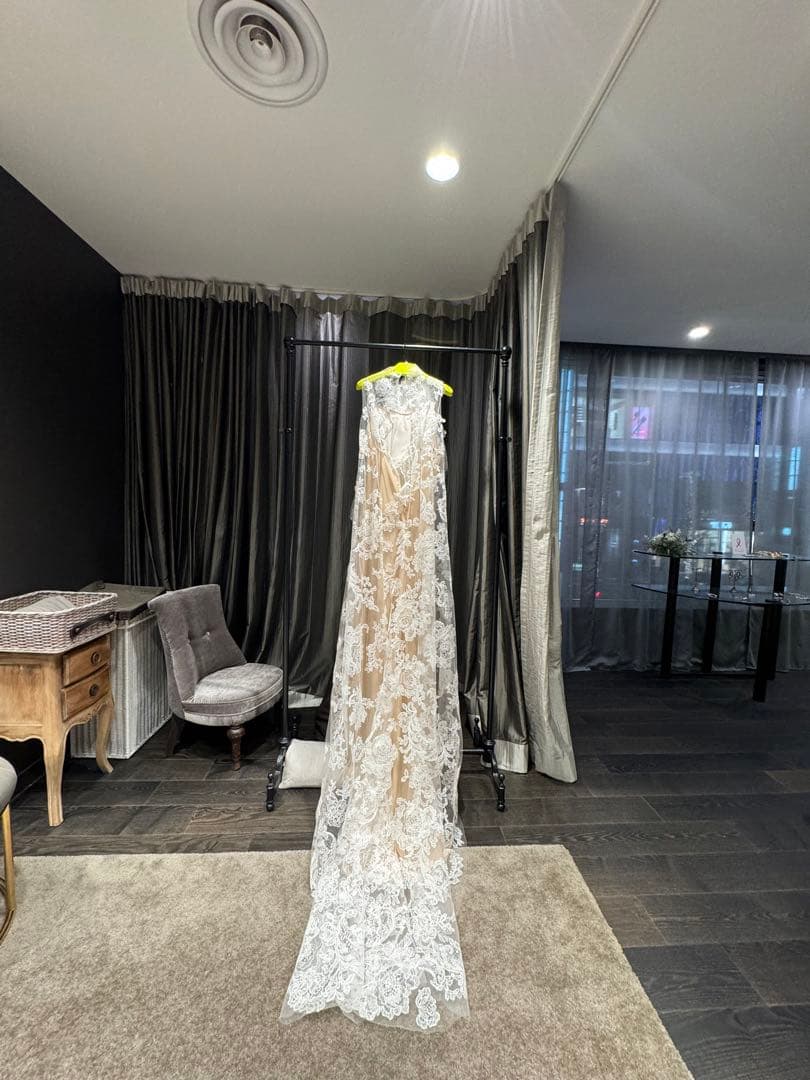 VERA WANG Rosaline 新作