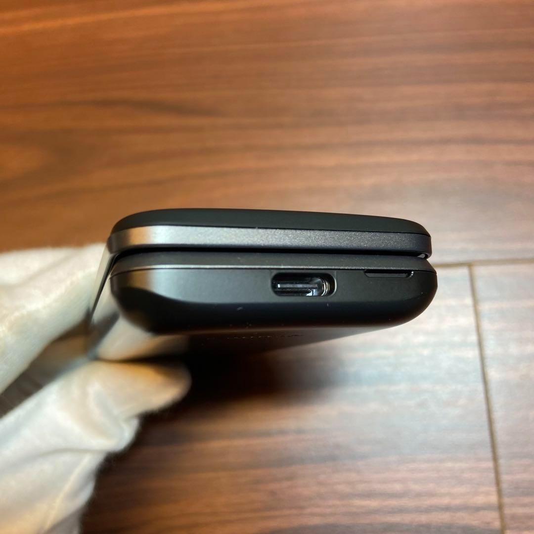 GRATINA グラティーナ KYF39SKA ガラケー 3078