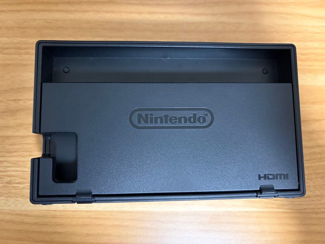 Nintendo Switch 本体 青/赤 ジョイコン付き　焼きつきあり