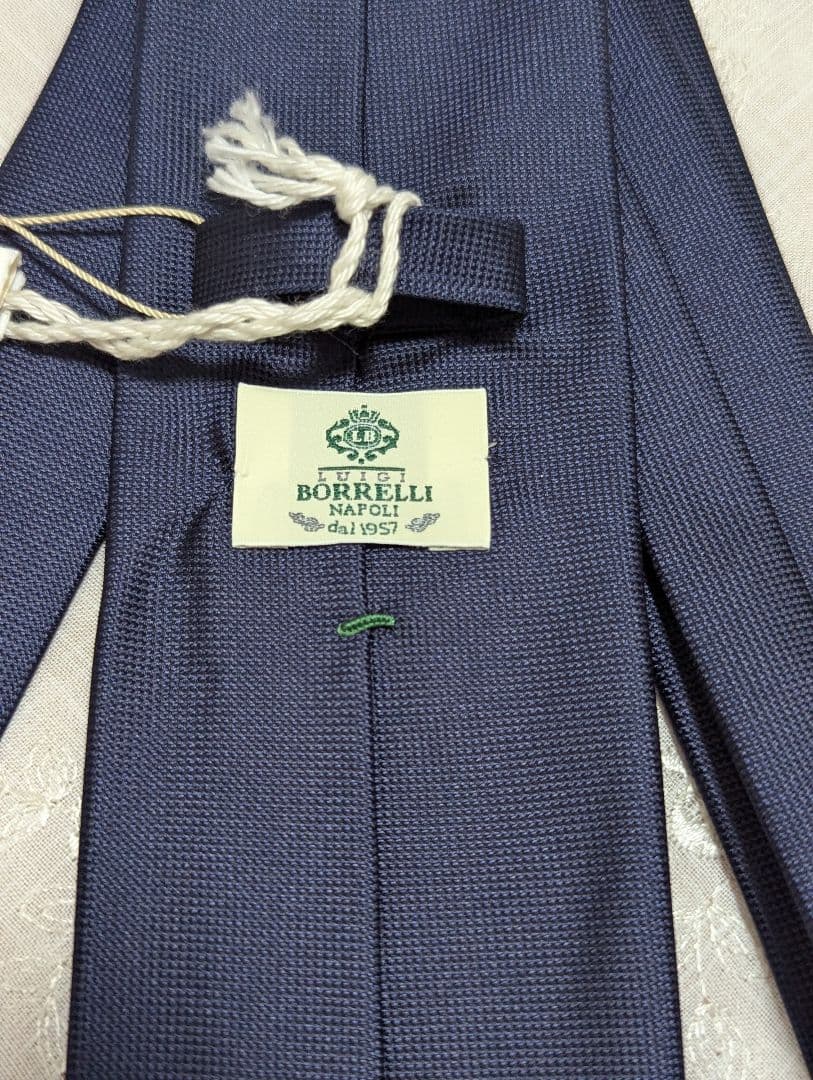 新品未使用★ルイジボレッリ　ネイビー　シルクタイ　ソリッド