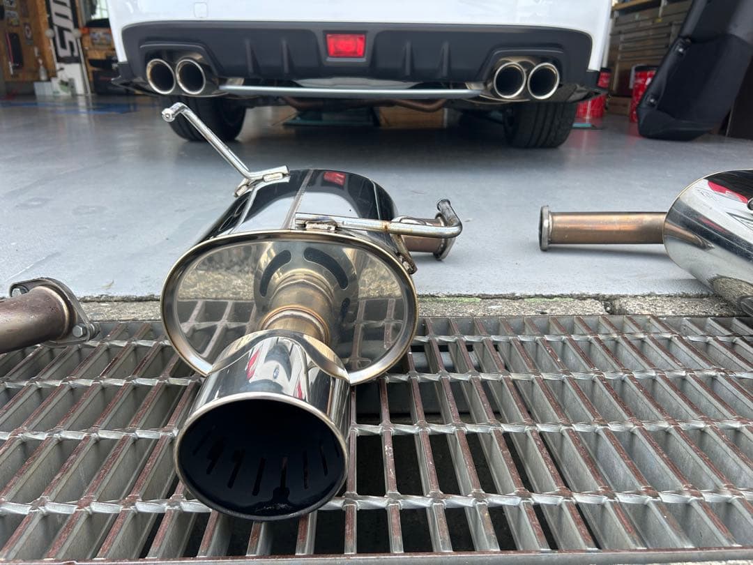 HKSステンレススチール デュアルマフラーWRX S-4用