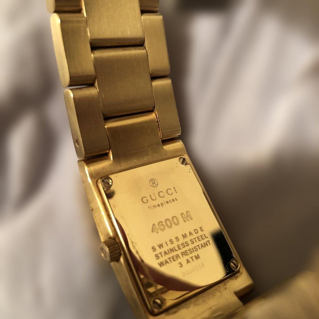 GUCCI グッチ 4600M ブレスウォッチ腕時計 ゴールド 黒文字盤 稼動品