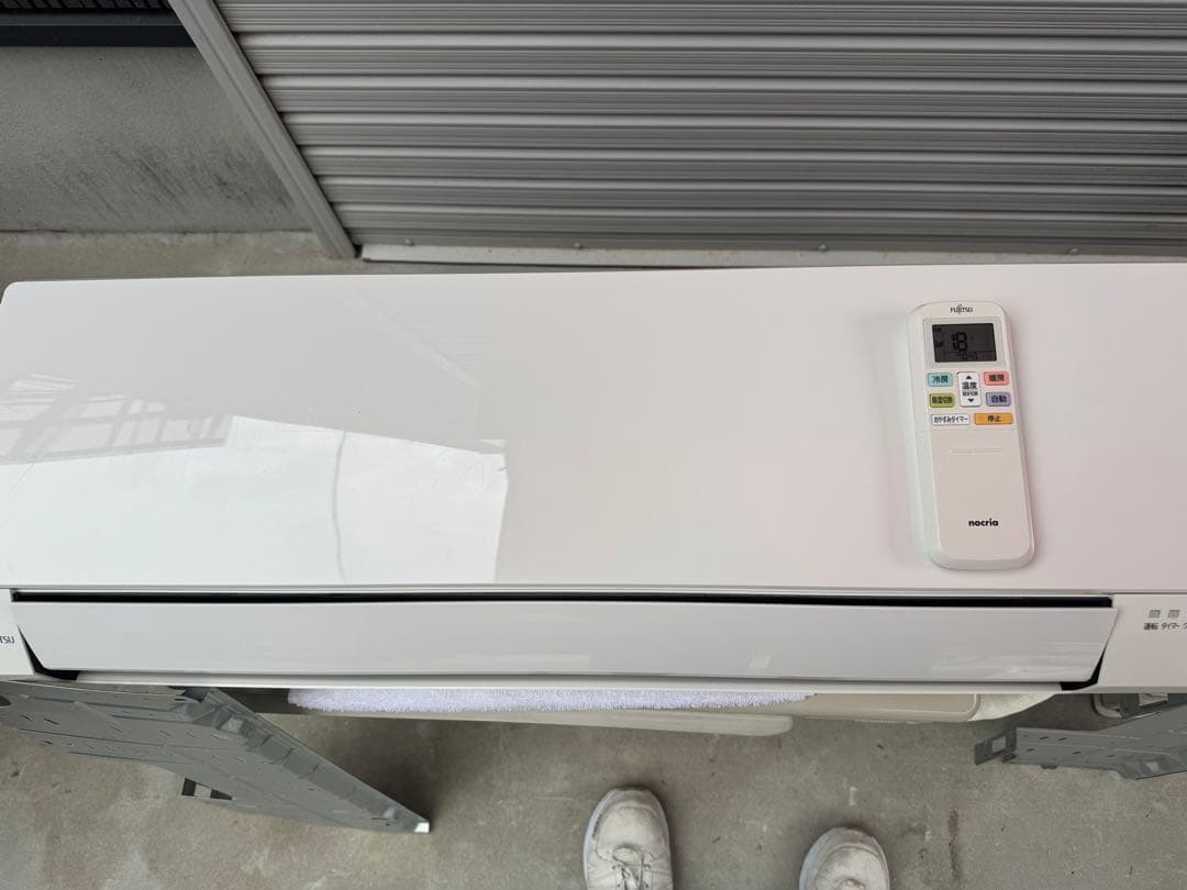 富士通　FUJITSU フジツウ　ノクリア　六畳　2台　保証書あり　エアコン本体