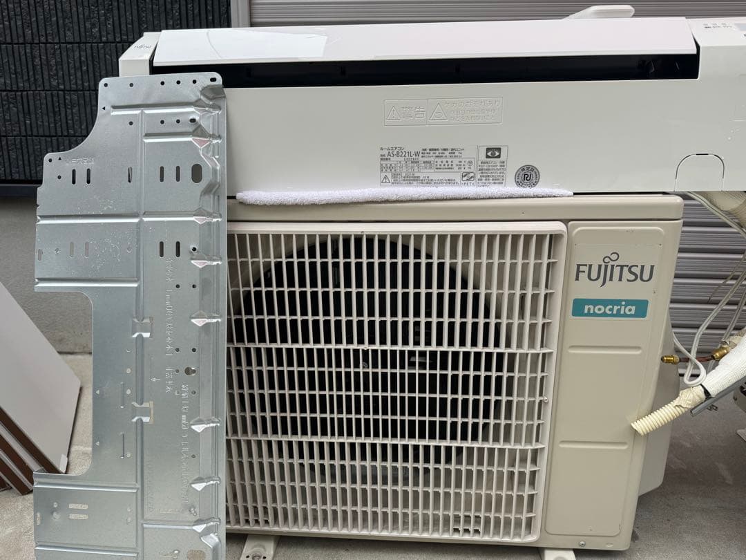 富士通　FUJITSU フジツウ　ノクリア　六畳　2台　保証書あり　エアコン本体
