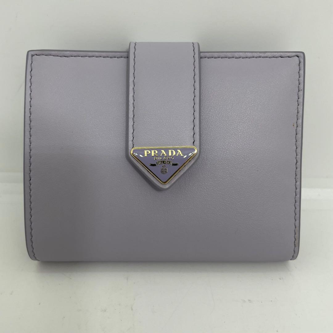 【未使用】プラダ 1MV204 二つ折り財布 シティカーフ GLICINE