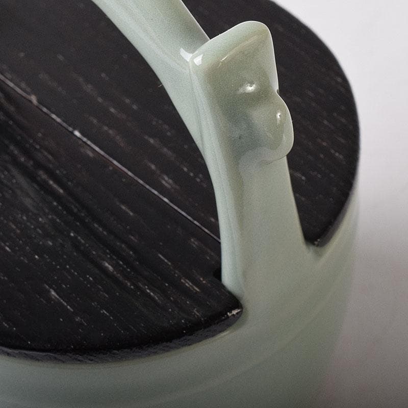 茶道具　青磁　手桶茶入　茶器　時代箱　V　7766