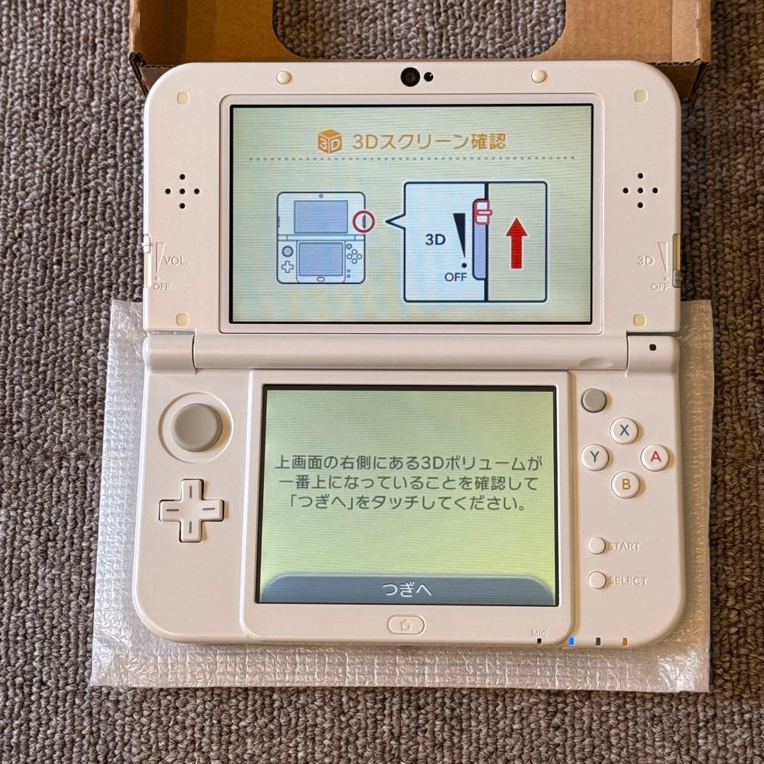 Newニンテンドー3DS LL パールホワイト 箱付き