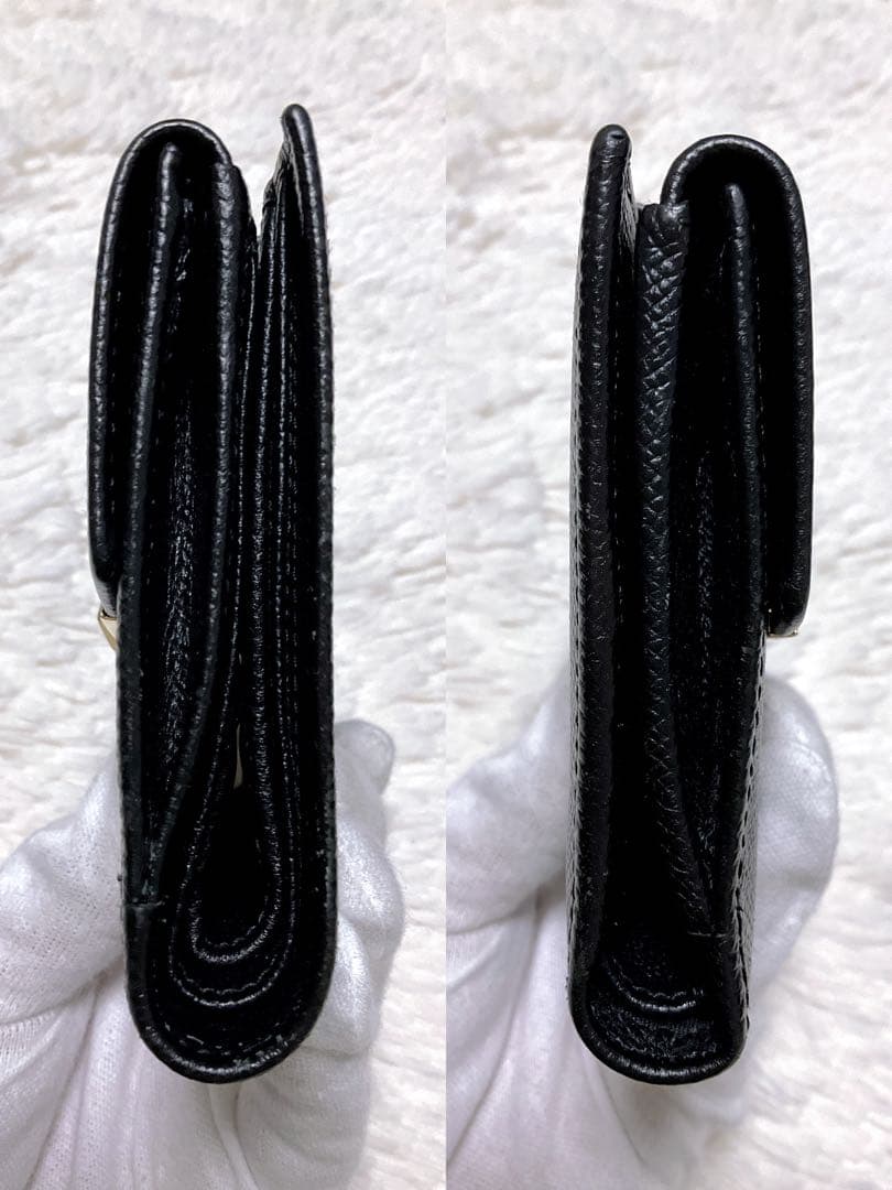 ♡極美品♡フェラガモ ガンチーニ 二つ折り財布 クリップ クロージャー ブラック