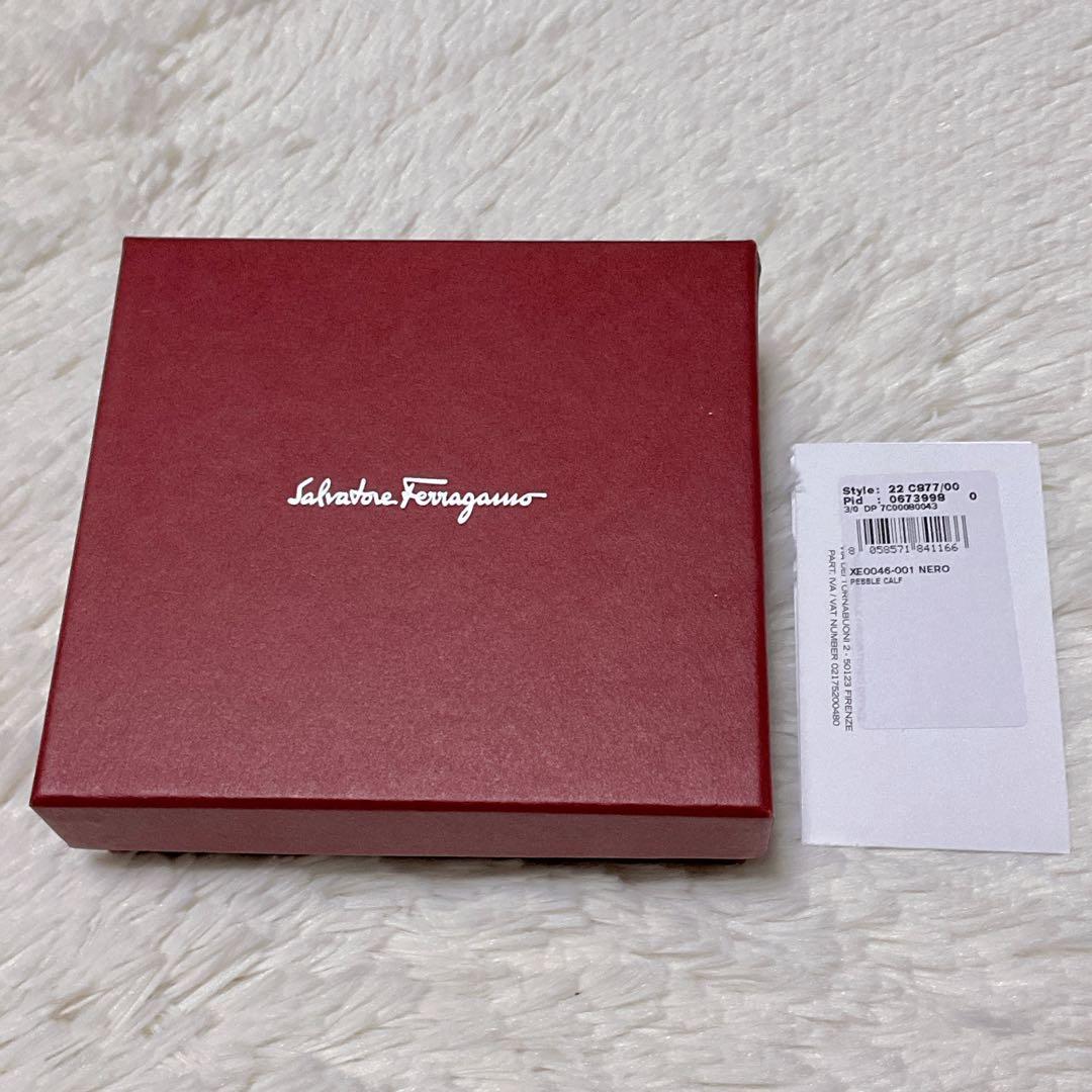 ♡極美品♡フェラガモ ガンチーニ 二つ折り財布 クリップ クロージャー ブラック