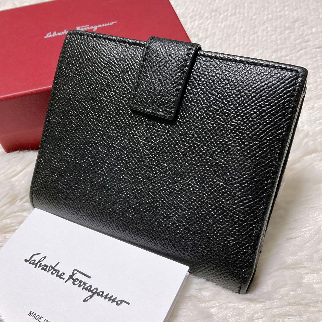 ♡極美品♡フェラガモ ガンチーニ 二つ折り財布 クリップ クロージャー ブラック