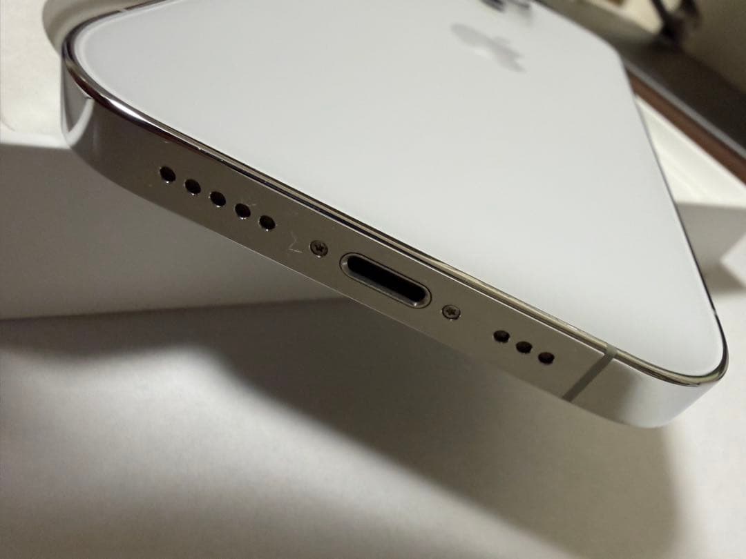 【極美品】iPhone14Pro 128GB シルバー