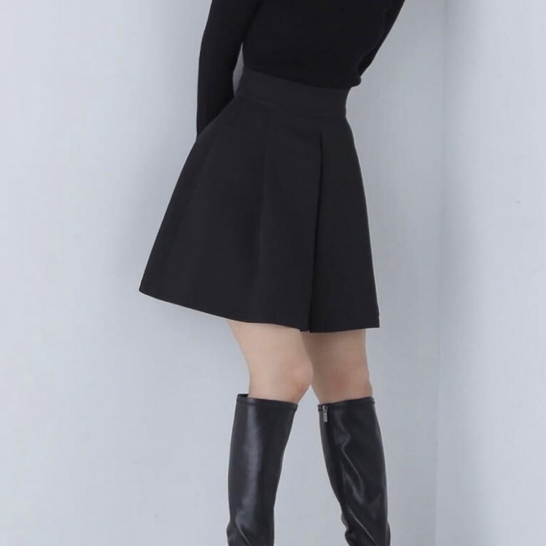 試着のみ⭐︎ナチュラルビューティーべーシック黒ブラックsフレアショートパンツ