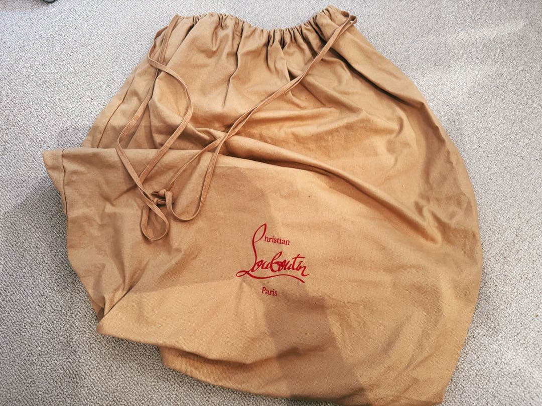 ルブタン♡スタッズ トート♡エナメル